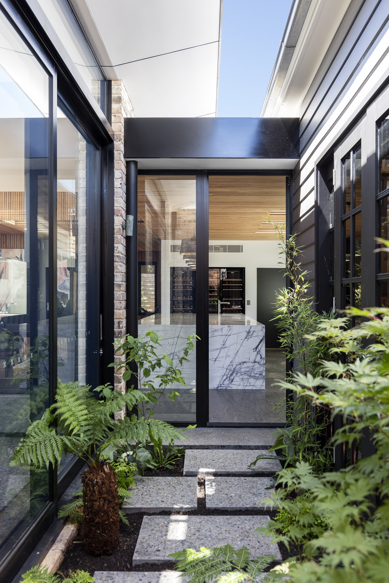 ThermalHEART Hinged Door | Series 729 | Hanlon Windows